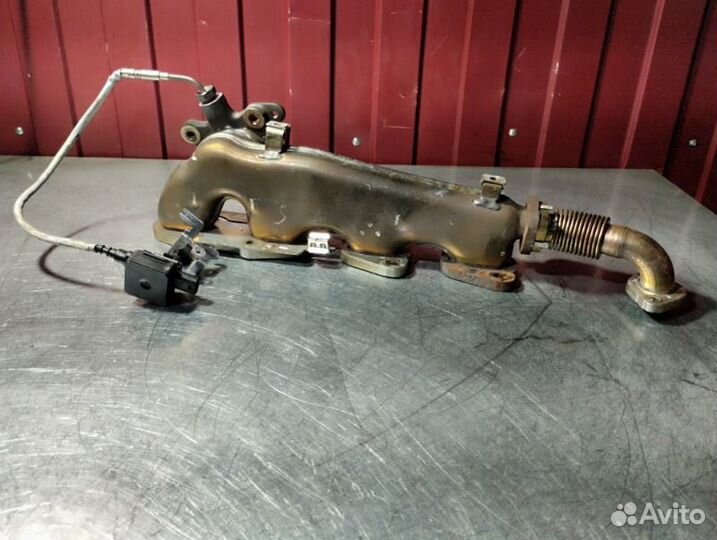 Коллектор выпускной Mercedes Glc X253 OM651 2.2