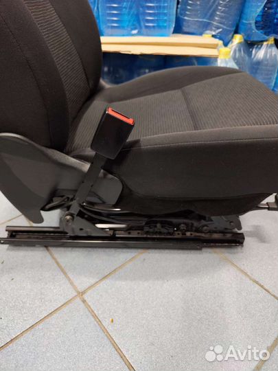 Сиденья volkswagen tiguan 2007-2016