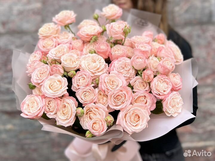 Цветы кустовые розы