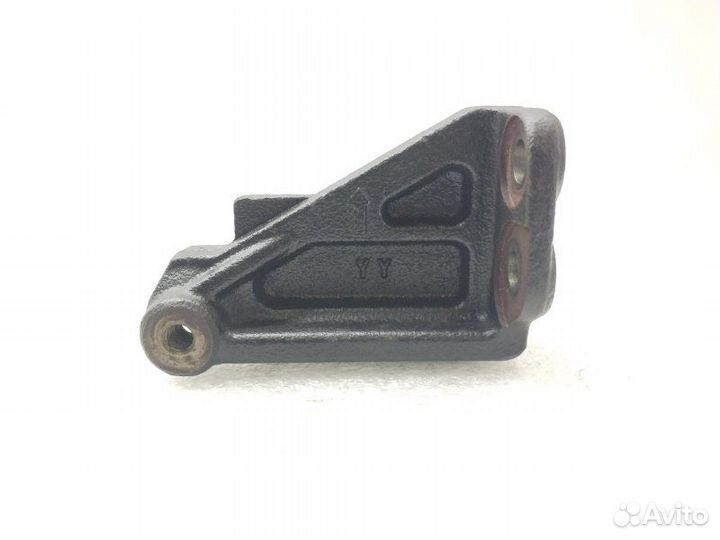 Кронштейн двигателя Mazda 3