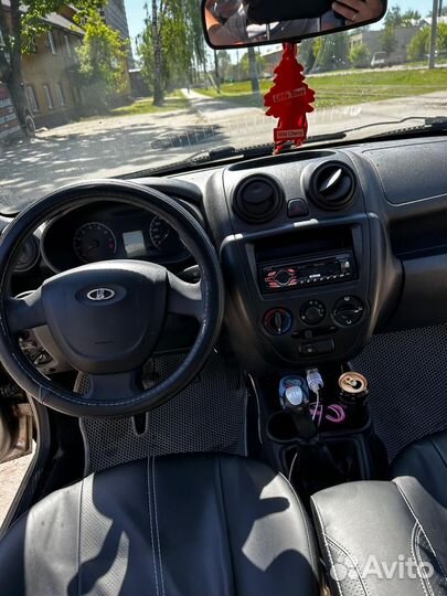 LADA Granta 1.6 МТ, 2012, 118 000 км