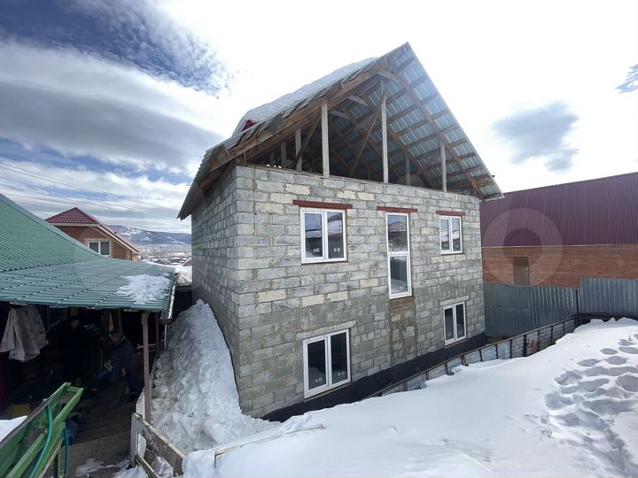 Дом 60 м² на участке 9 сот.