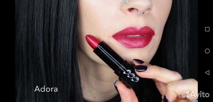 Помады Kat Von D Studded kiss