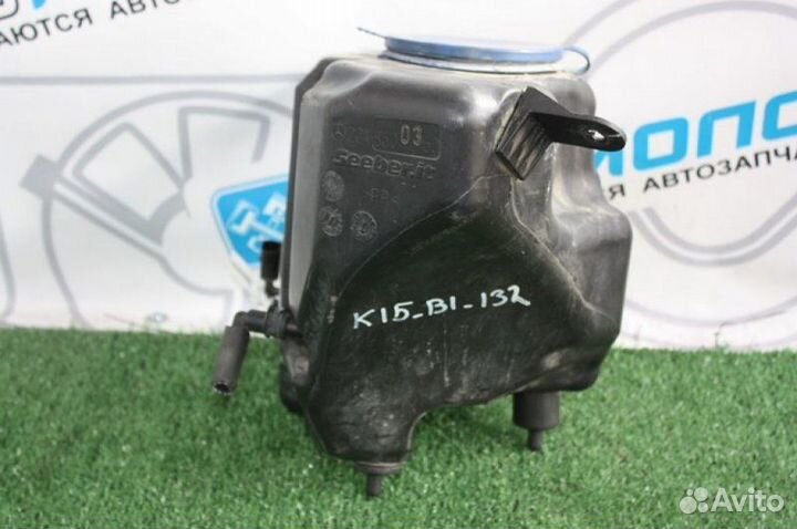 Бачок стеклоомывателя Mercedes-Benz S-Class W221