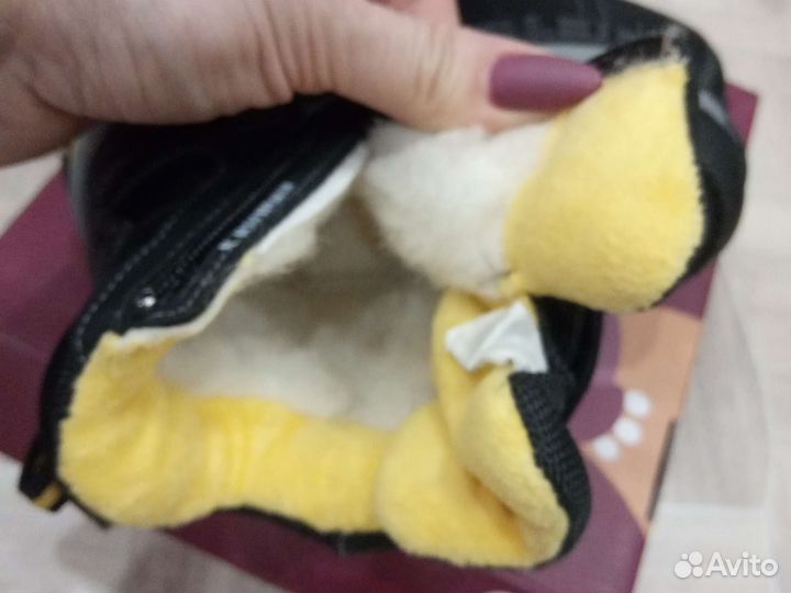 Ботинки 24,26