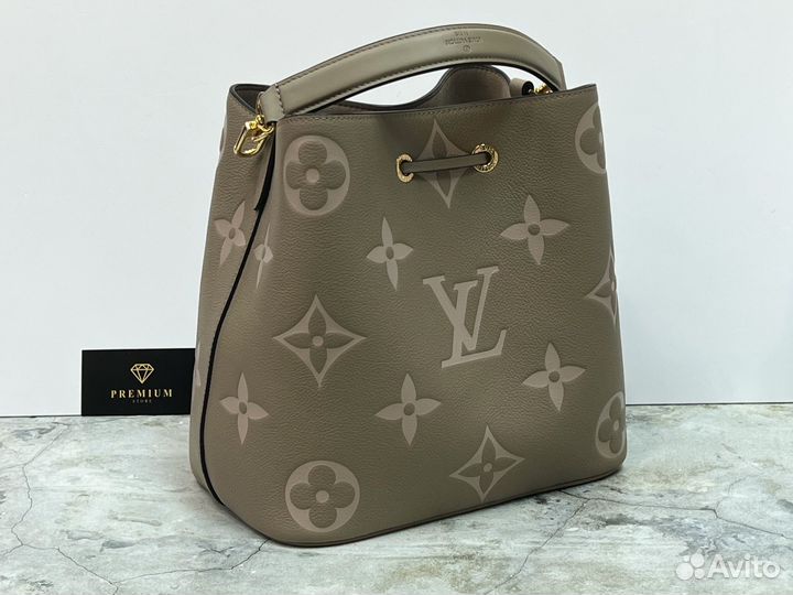 Сумка Louis Vuitton NeoNoe Monogram