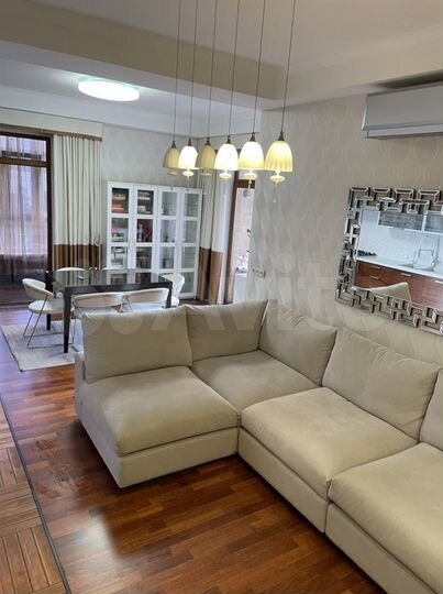 4-к. квартира, 145,2 м², 3/5 эт.