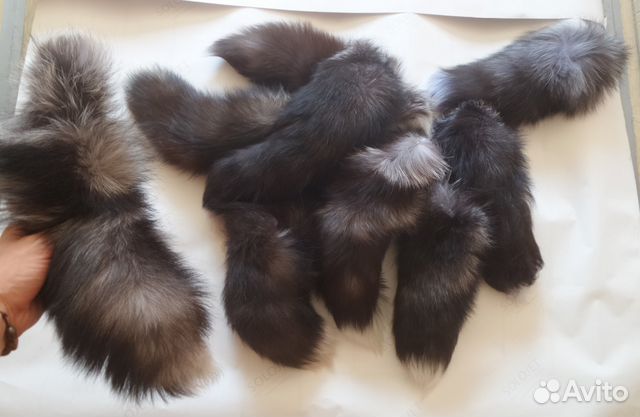 Меховой хвост чернобурки (серебристая лиса)