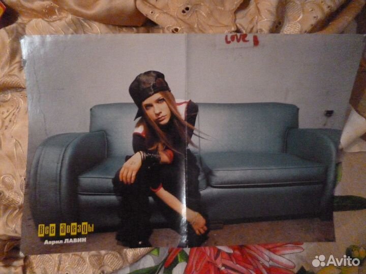 Настенные фотографии Avril Lavigne