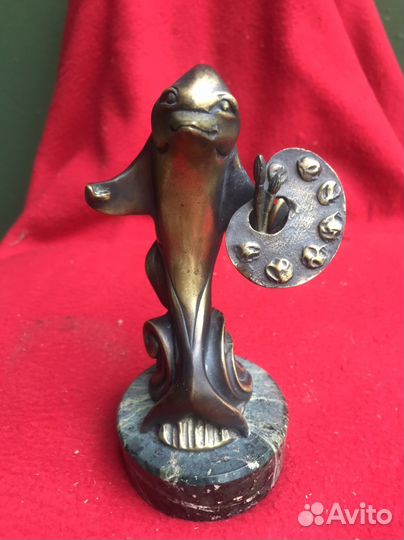 Статуэтки Замок, Дельфин, Зайчик за все