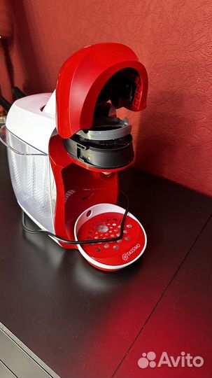 Кофеварка капсульная кофемашина
