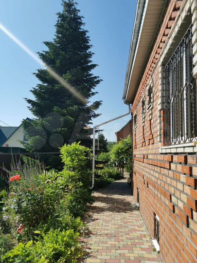 Дом 323 м² на участке 8 сот.