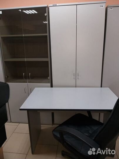 Стол,тумба,кресло,шкаф