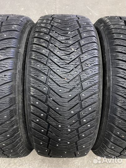 Yokohama IceGuard Stud IG65 225/50 R17