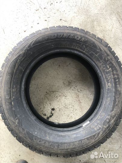 Dunlop SP Winter Maxx WM01 215/65 R16 98