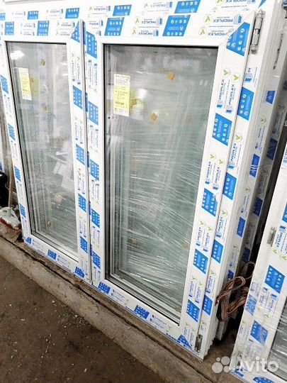 Пластиковые окна 120х120 см
