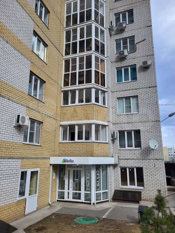 Торговое на въезде в крупный ЖК