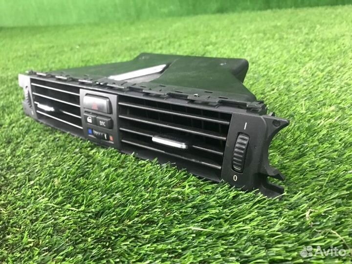 Воздуховод салона Bmw 3 E90 N54B30 2006