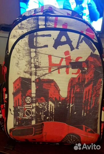 Школьный рюкзак