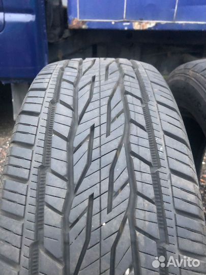 Continental ContiCrossContact LX2 215/60 R17