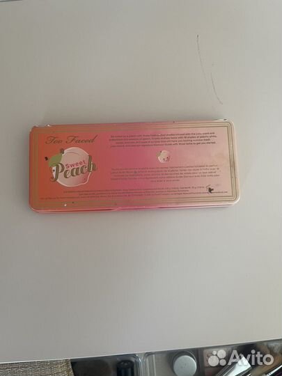 Палетки теней too faced sweet peach