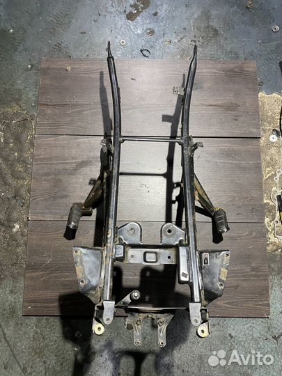 Подрамник для BMW F650CS