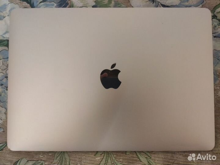 MacBook Pro 13 2019 8/512