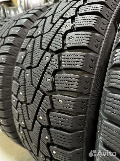 Pirelli Ice Zero 205/55 R16