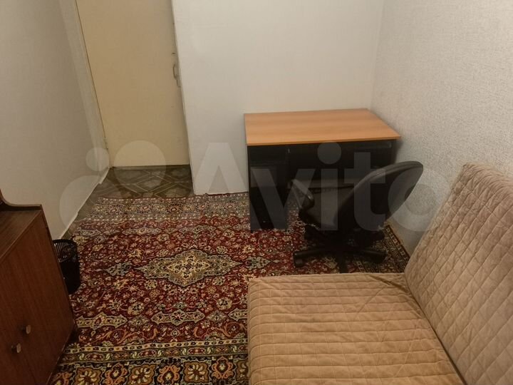 Комната 15 м² в 3-к., 2/5 эт.
