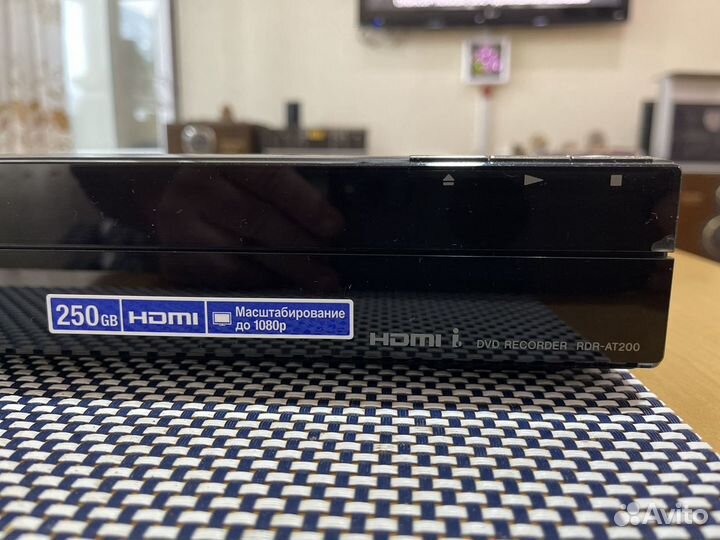 Sony. DVD recorder RDR-AT200