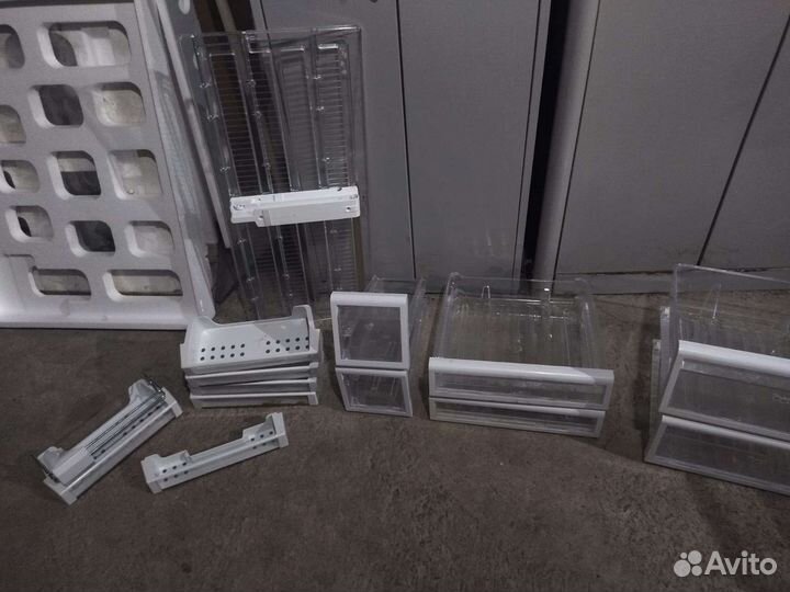 Ящики и полки на холодильник beko