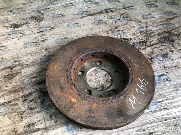 Диск тормозной передний Volkswagen Golf 4 1.6 2006