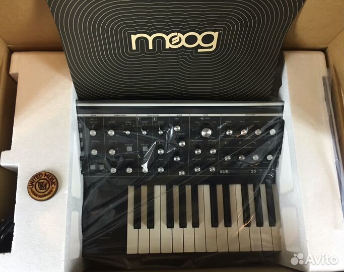 Moog Subsequent 25 синтезатор в Наличии
