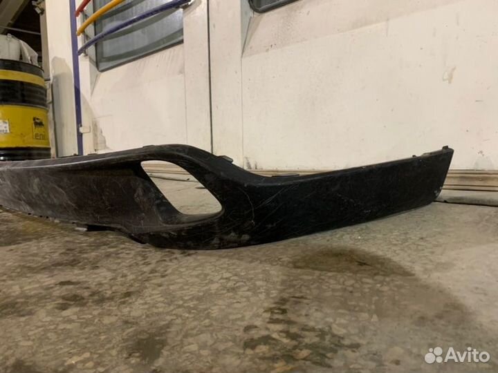 Юбка бампера задняя Toyota Highlander 3 До Рестайл