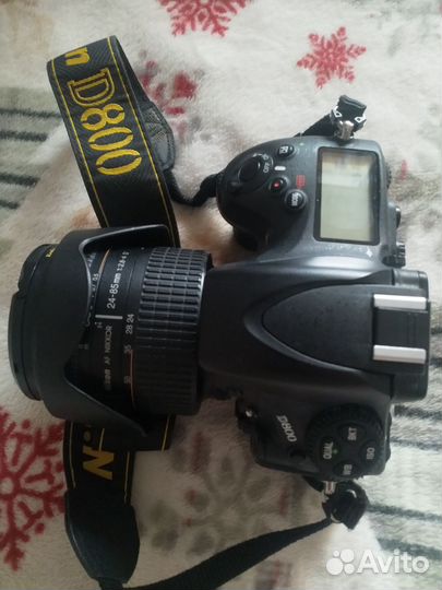 Зеркальный фотоаппарат Nikon D800