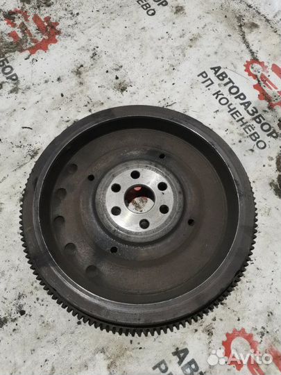 Маховик Лада 2105 2106 2006