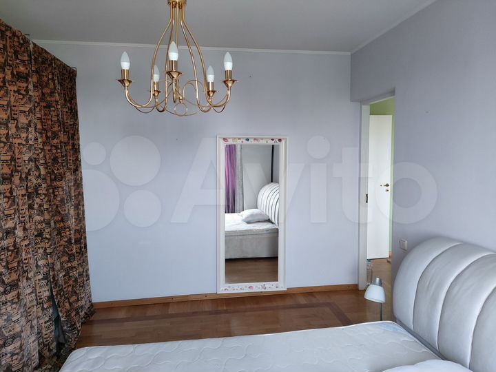 3-к. квартира, 72 м², 14/14 эт.