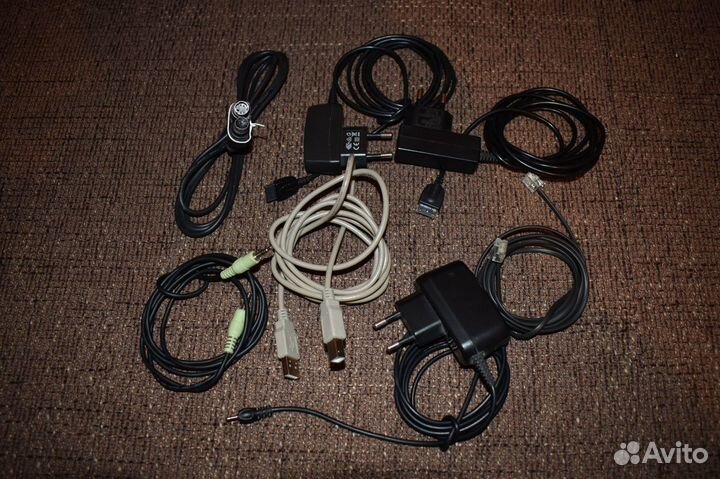 Зарядные устройства и провода