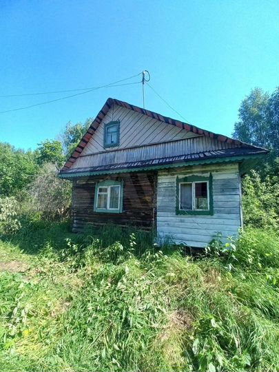 Дом 30 м² на участке 12 сот.