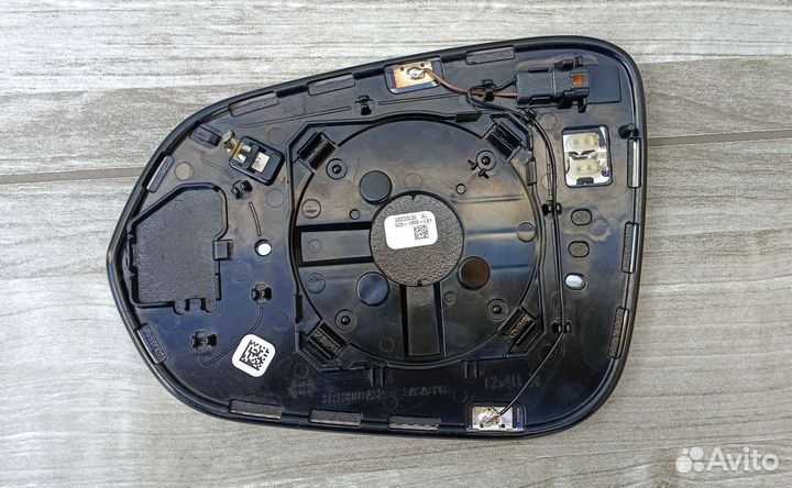 Lexus NX Зеркало правое с затемнением новое 14-21