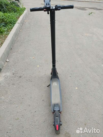Самокат взрослый электрический бу