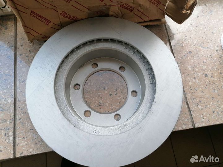 Передние тормозные диски land cruiser 90 оригинал