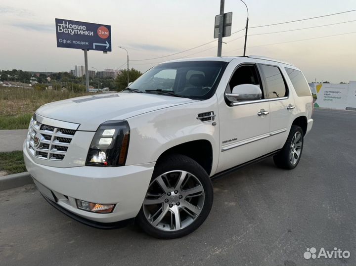 Cadillac Escalade 6.2 AT, 2011, 197 000 км