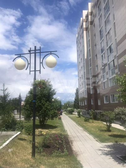 2-к. квартира, 65 м², 7/10 эт.