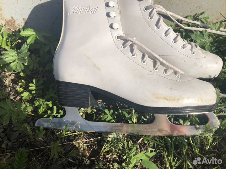 Коньки atemi 40р