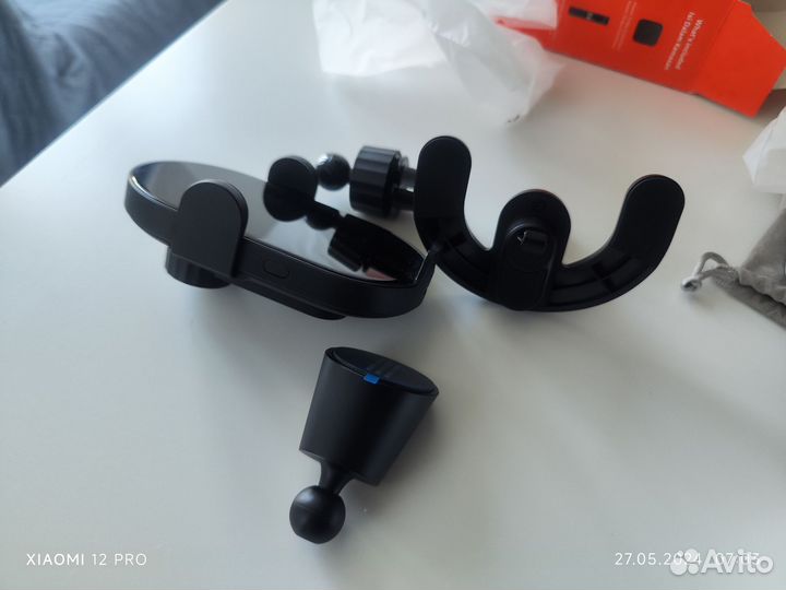 Держатель с зарядкой телефона в машину Xiaomi Mi