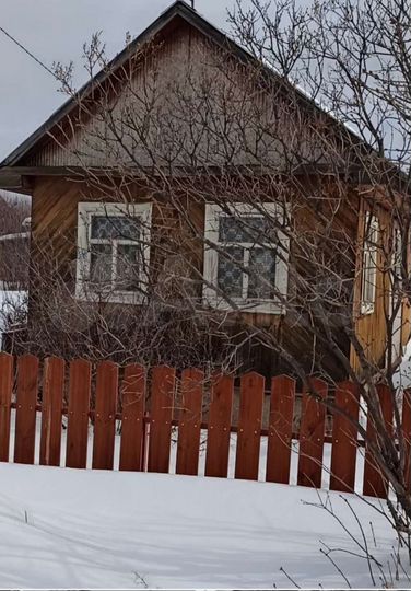 Дом 20 м² на участке 6,1 сот.
