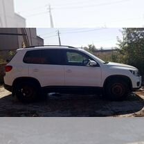 Volkswagen Tiguan 1.4 MT, 2015, 292 638 км