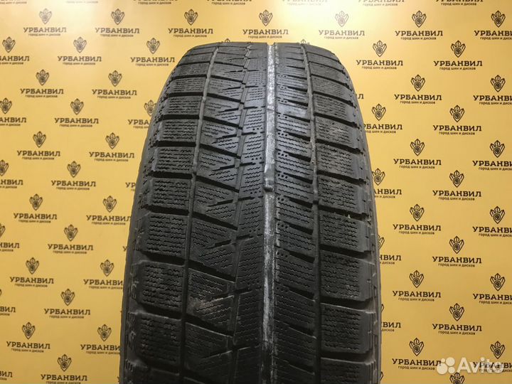 Bridgestone Blizzak Revo GZ 215/60 R17 96S