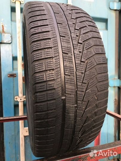 Hankook Winter I'Cept Evo2 W320 245/45 R19